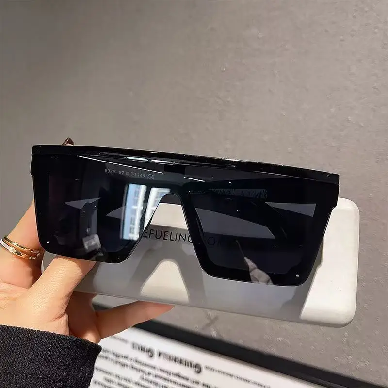 Designer Sunglasses - Kacamata Hitam Persegi Klasik untuk Wanita,