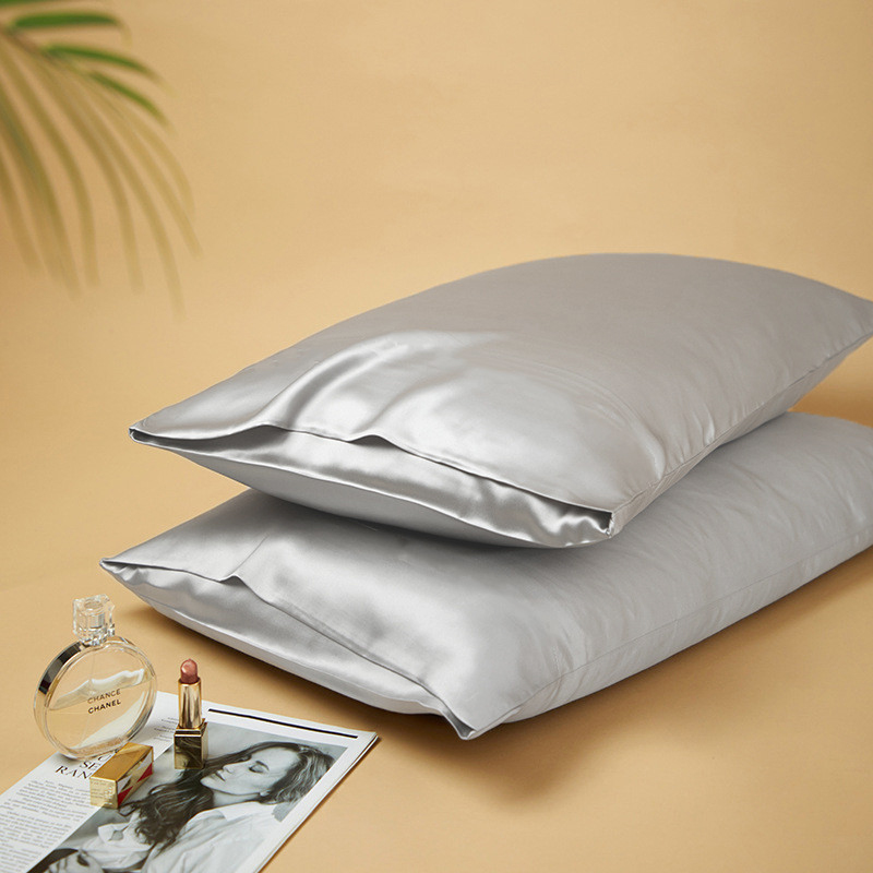 Silk Pillowcase - 1 Pasang Sarung Bantal Ibu Rumah