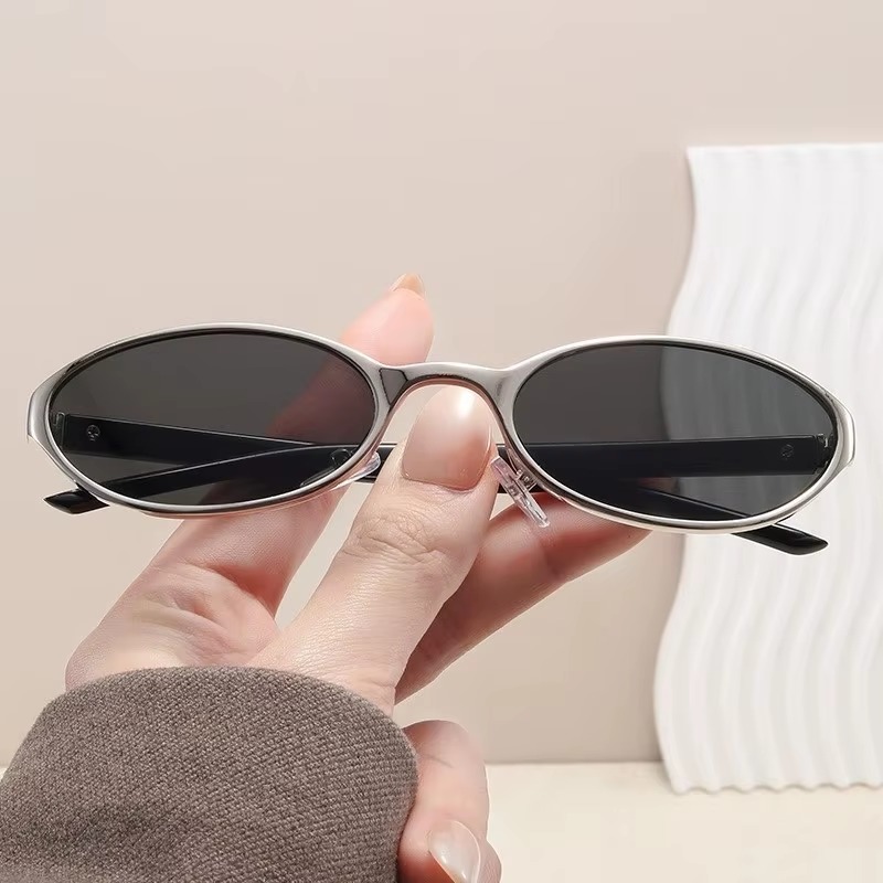 Kacamata Hitam Desain Oval Ret - Designer Sunglasses ulasan dan harga
