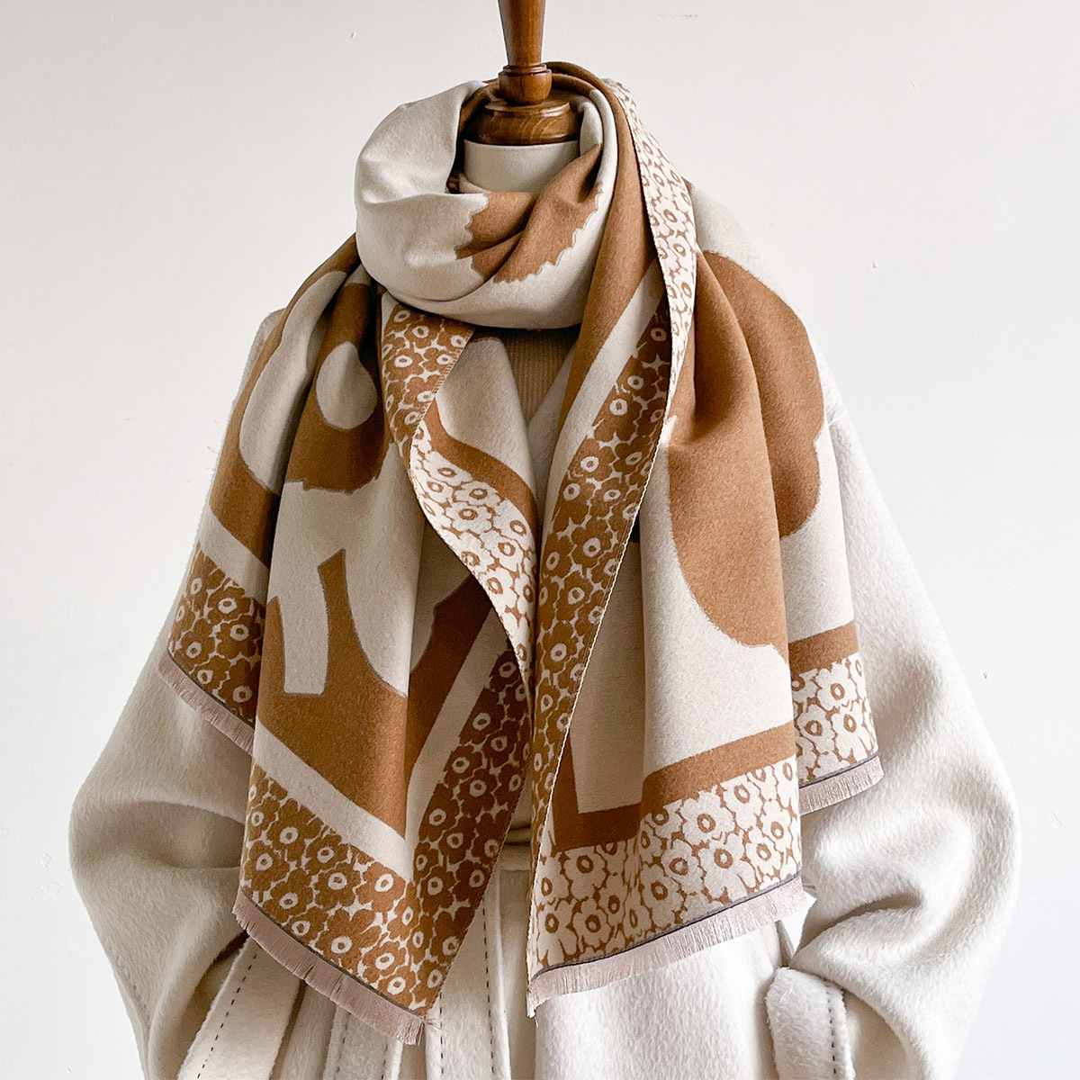 Syal Wanita, Syal Jacquard Mot - Cashmere Scarf ulasan dan harga