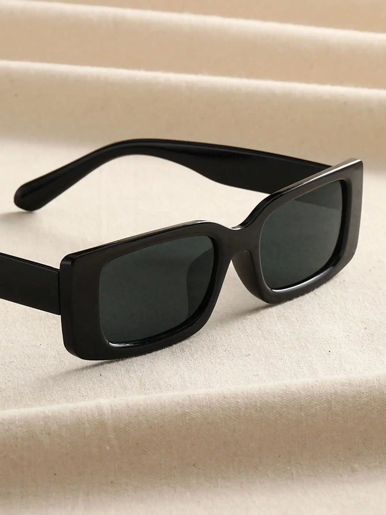 1 buah kacamata hitam persegi  - Sunglasses Uv400 ulasan dan harga